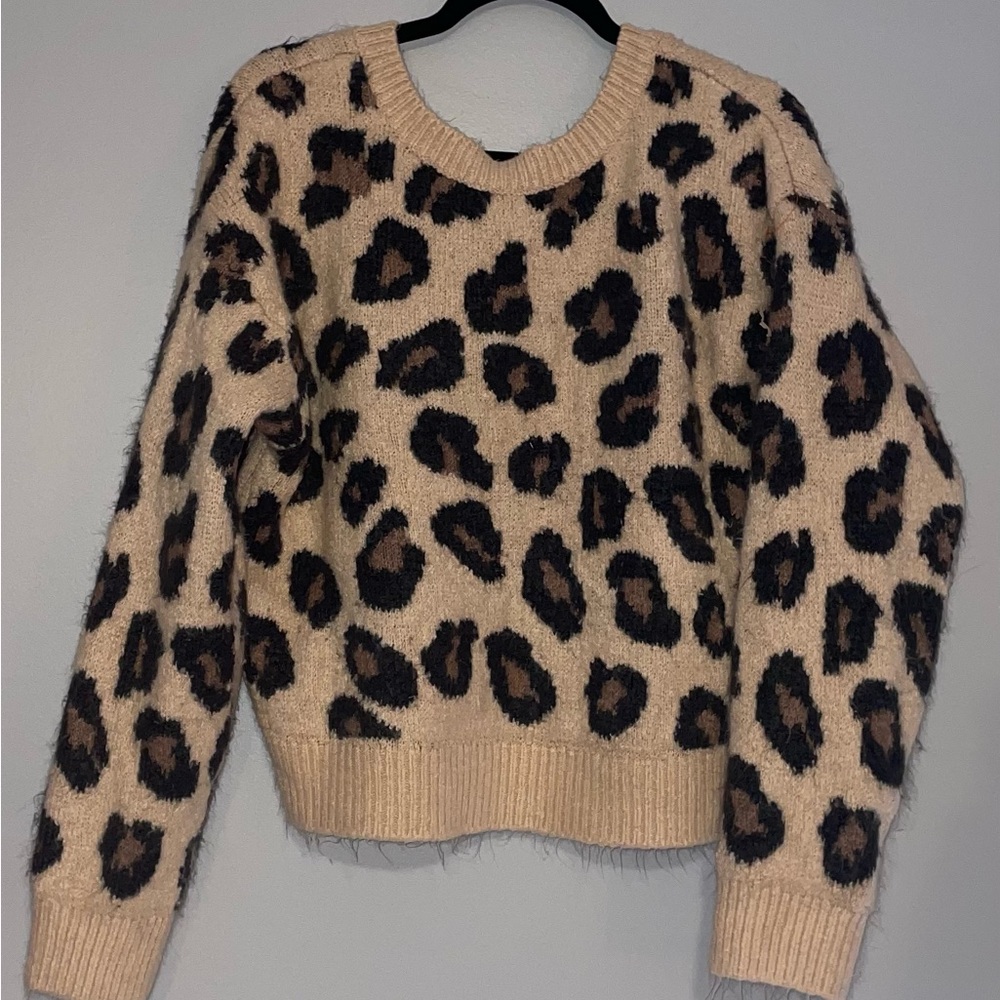 PINK Victoria's Secret Cream and Black Crew Neck Sweater